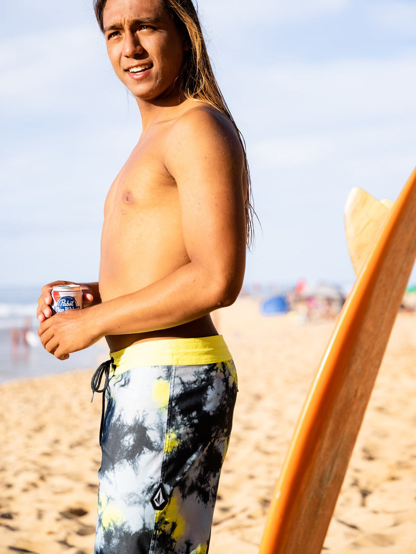 Saturate Stoney 19" Boardshort - LIME TIE DYE