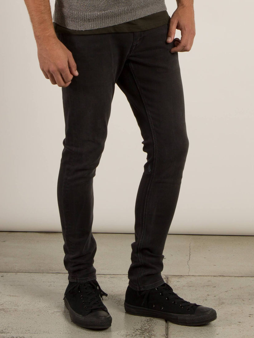 2X4 Tapered Jeans - Sulfur Black